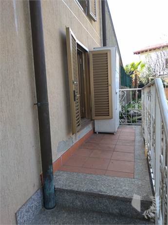 Esterno